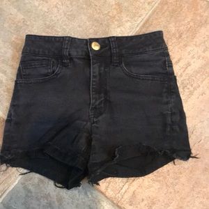 Black high waisted American eagle jeans